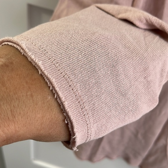 FREE PEOPLE | PreLoved Mauve Long Sleeved Relaxed Ruched Tee sz M - Picture 9 of 9